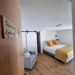 Revive House Camp - Ericeira - Sintra 3* Chelreira