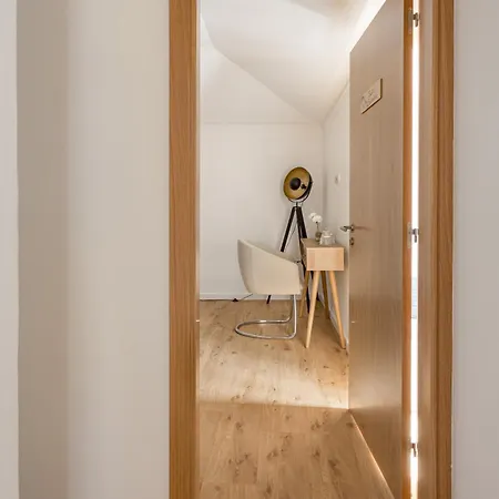 Guest house Revive House Camp - Ericeira - Sintra