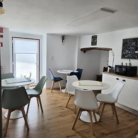 Revive House Camp - Ericeira -